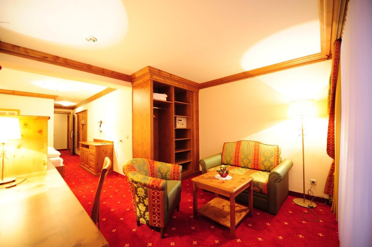 Hotel Max Serfaus Ngoại thất bức ảnh