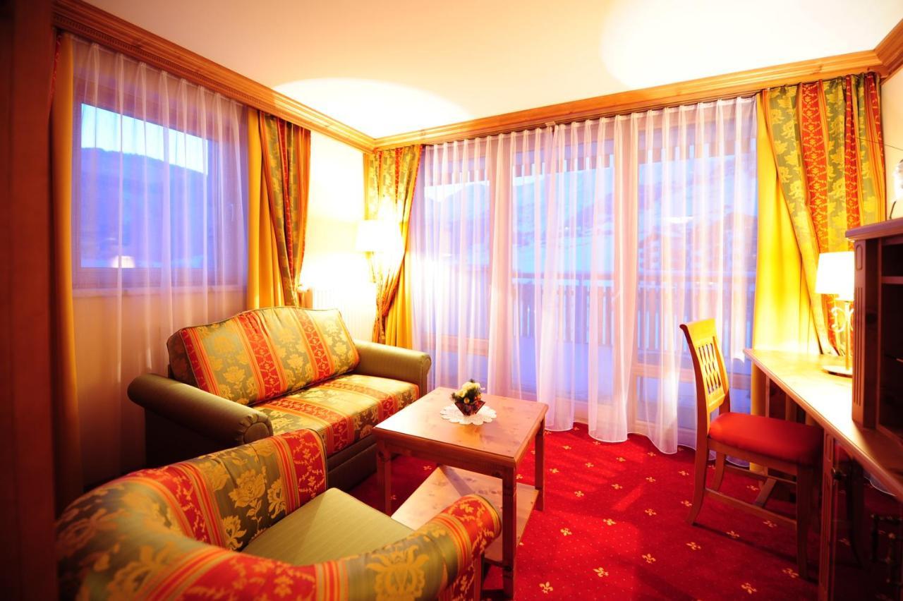Hotel Max Serfaus Ngoại thất bức ảnh